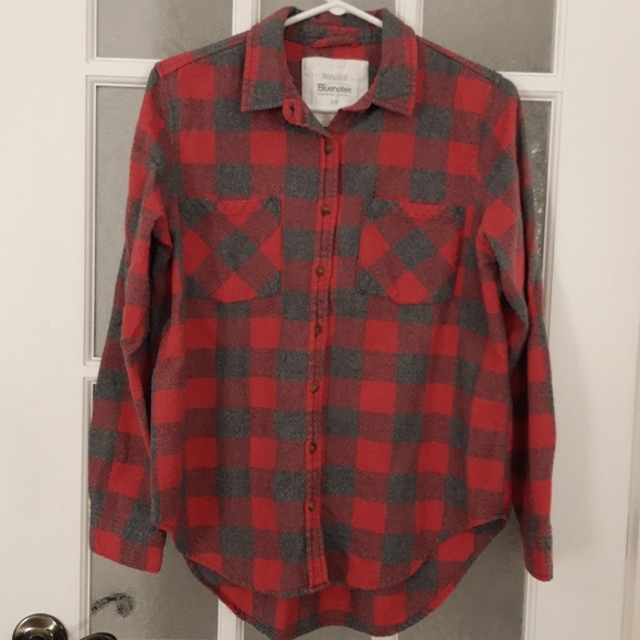 Bluenotes Tops - Bluenotes pink and grey, plaid flannel shirt